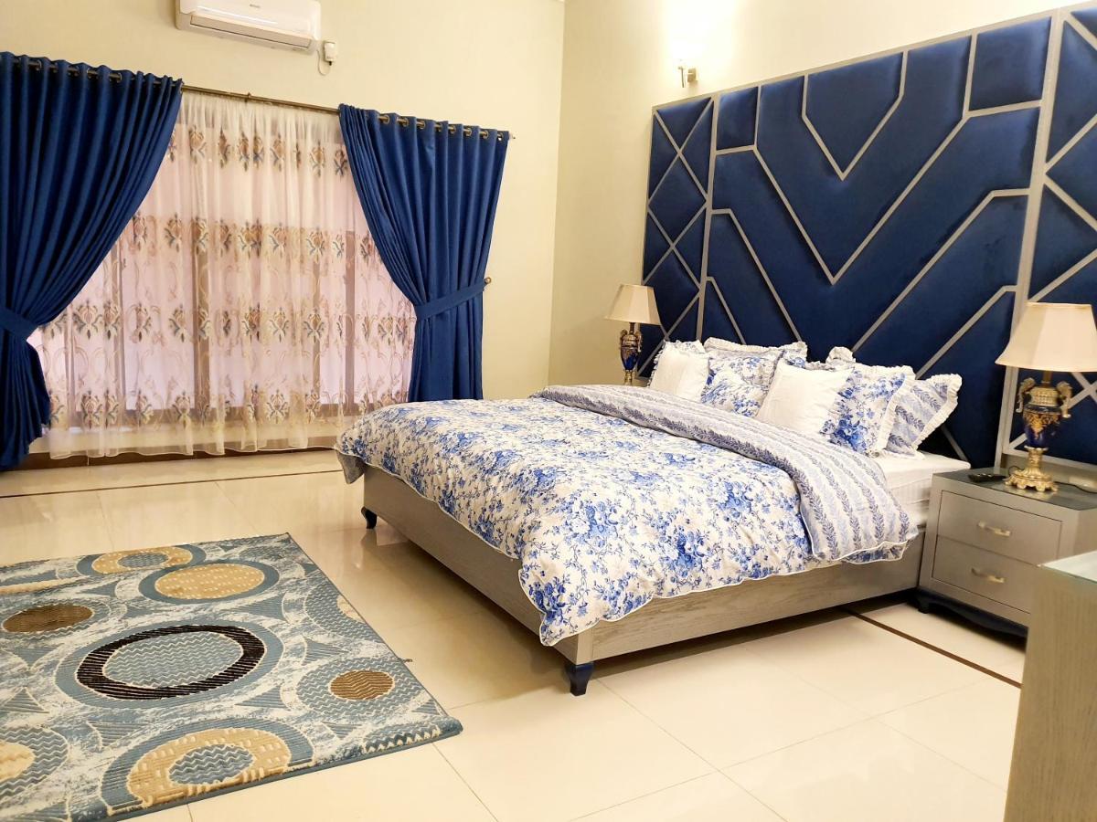 Royal Villa F-10/2 Islamabad Exterior photo